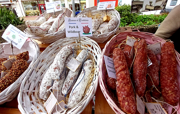 Visit Saveurs & Traditions best of French Cuisine at Bicester Market every Friday