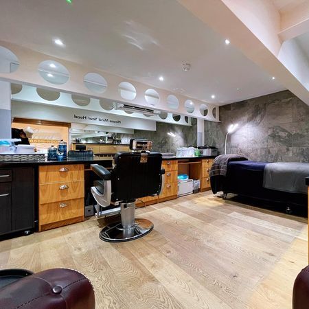 Gent's Groom Room Ltd
